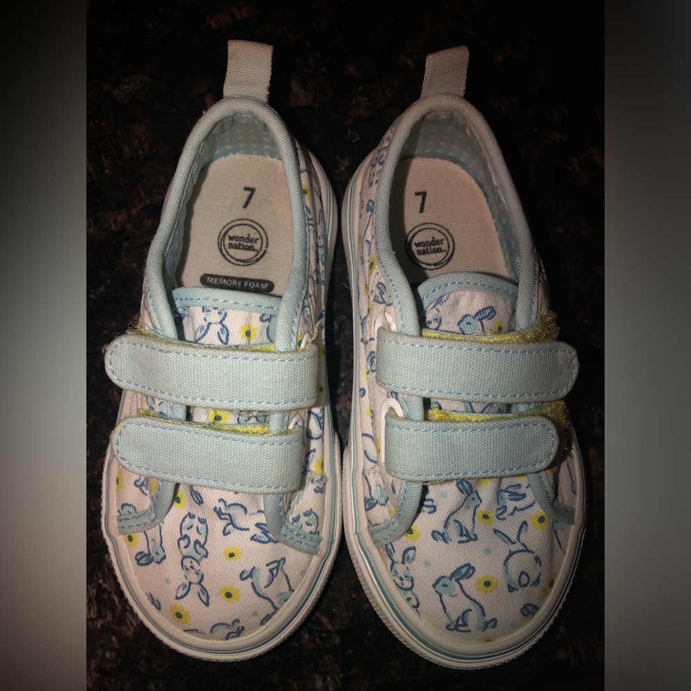 wonder nation Light Blue Floral  Kids Sneakers